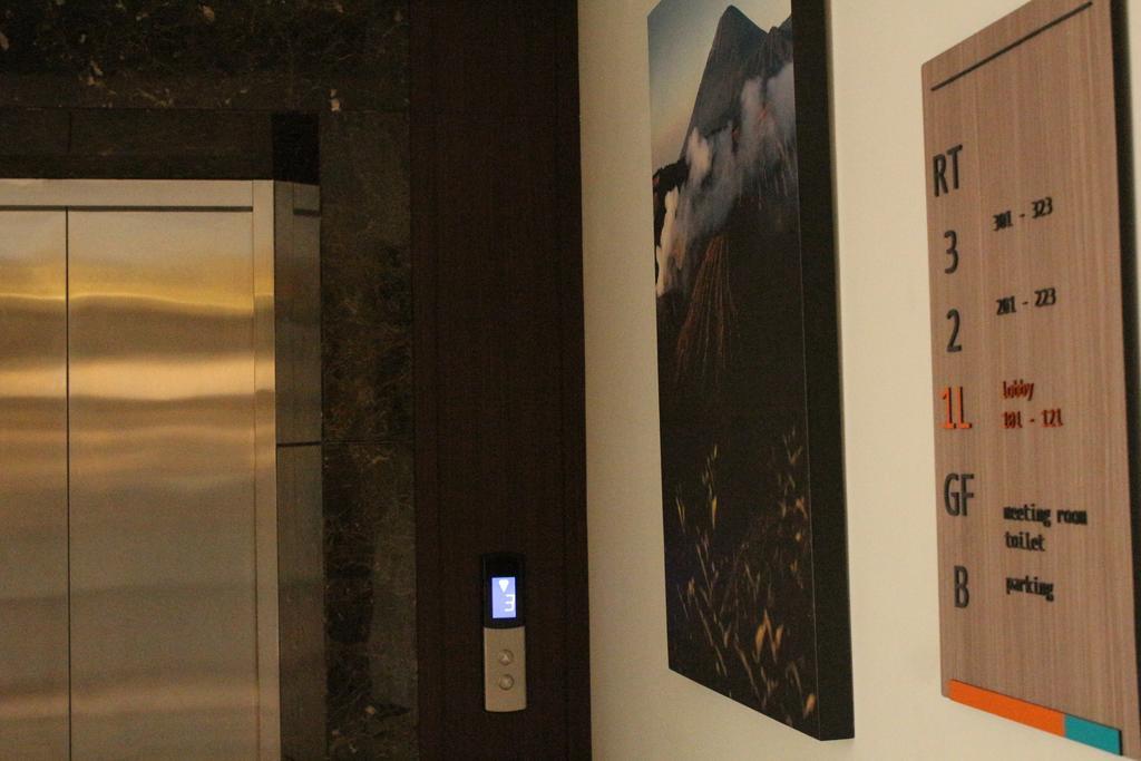 Kytos Hotel Бандунг Экстерьер фото